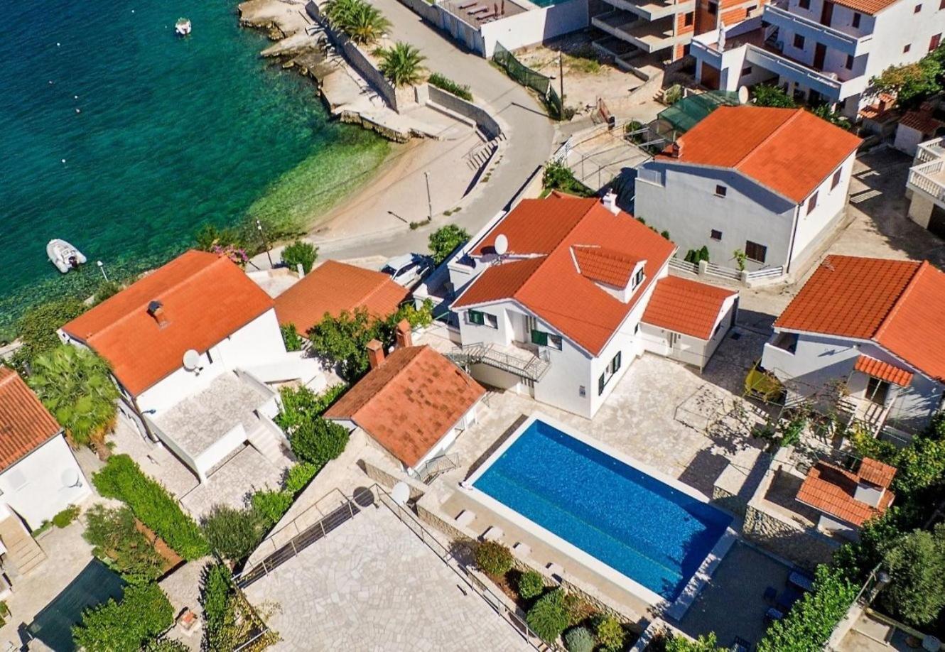 Apartments Bisernica-With Pool Ražanj Exterior foto