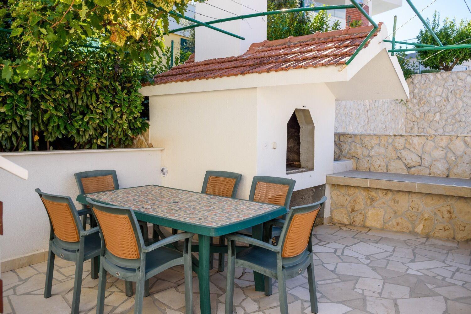 Apartments Bisernica-With Pool Ražanj Exterior foto